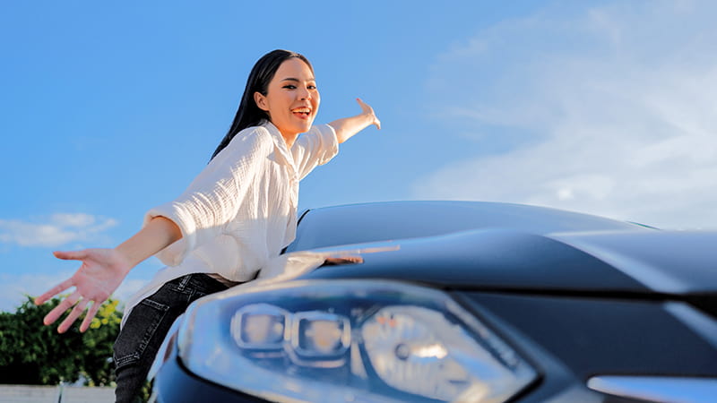 พฤติกรรมและไลฟ์สไตล์คน Gen Z เลือกประกันรถแบบไหนให้ตอบโจทย์ | รู้ใจประกันภัย