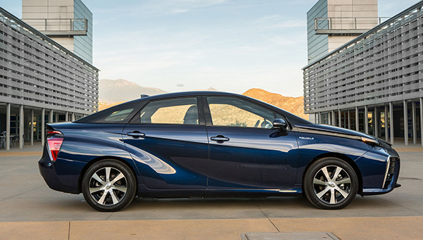 Toyota_Mirai_โตโยต้า_มิราอิ_รถพลังงานทางเลือก