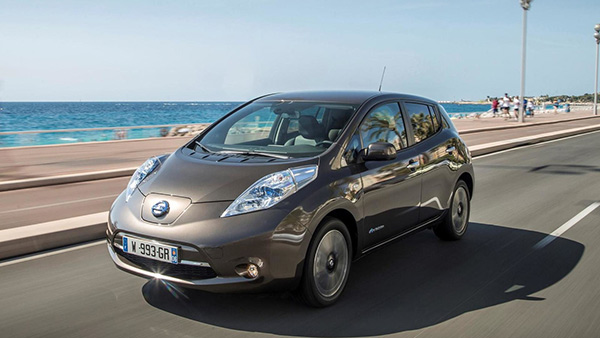 นิสสัน_ลีฟ_Nissan_Leaf_รถพลังงานทางเลือก