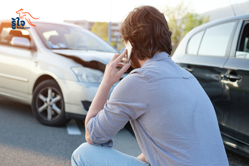 Simplify insurance claims in a car accident with Roojai.