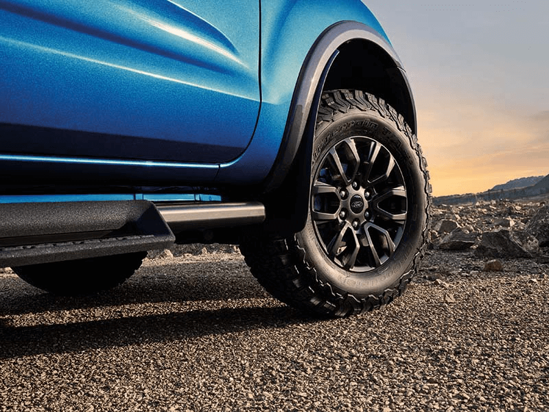 Ford Ranger FX4 MAX กระบะพันธุ์ดุ (5) | Roojai.com