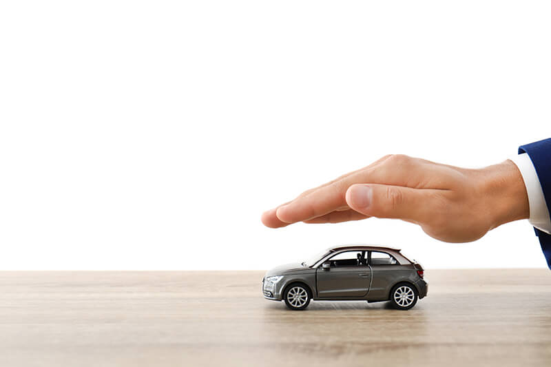 How can young drivers reduce their car insurance premiums?  |  News by Thaiger