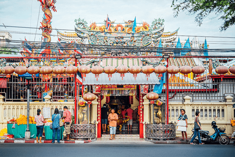 masii ชวนมู! รวม 9 สถานที่ มูเตลู ขอพรเรื่องงาน ให้ปังแบบฉุดไม่อยู่ … พร้อมดู บัตรเครดิต ใบไหนโดนใจชาวออฟฟิศ ปี 2022 ( เงินเดือน 15,000 ก็สมัครได้! ) - ศาลเจ้าพ่อเสือ เสาชิงช้า