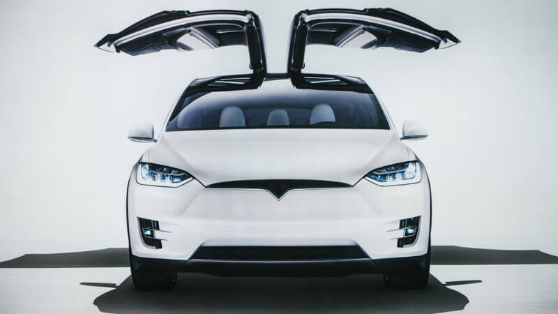 รถไฟฟ้า | เทสล่า |  Tesla  Model X | รู้ใจ