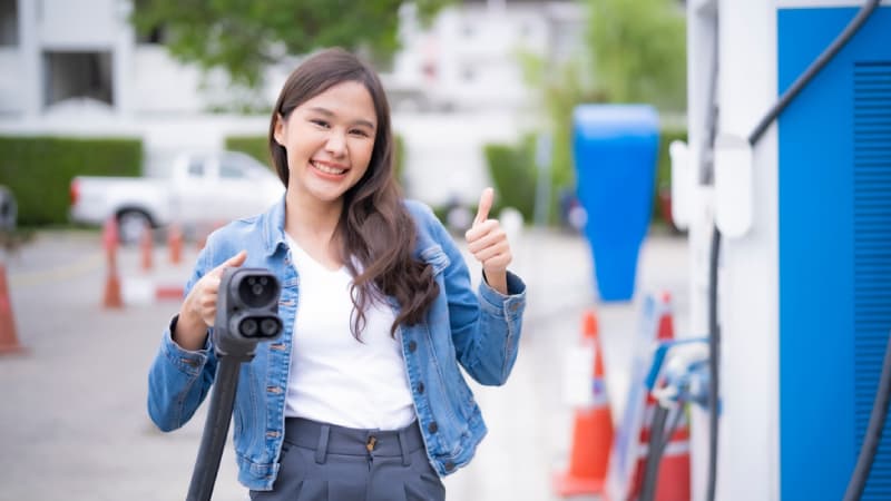 āđāļāđāļāļāļļāļāļāļēāļĢāđāļāļĢāļāđāļāļāđāļē EV āļāļąāđāļ§āđāļāļĒ āđāļĒāļāļāļēāļĄāļĄāļ āļēāļ | āļāļĢāļ°āļāļąāļāļĢāļāļĒāļāļāđāđāļāļāđāļē | āļĢāļđāđāđāļ