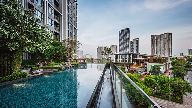 วิธีลดความเสี่ยงรถเสียหายจากการจอดรถในคอนโด | รู้ใจประกันภัย