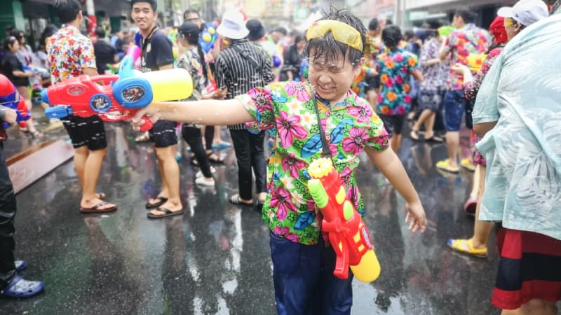 ประกันภัย อีกหนึ่งสิ่งสำคัญในช่วงสงกรานต์ | รู้ใจประกันภัย