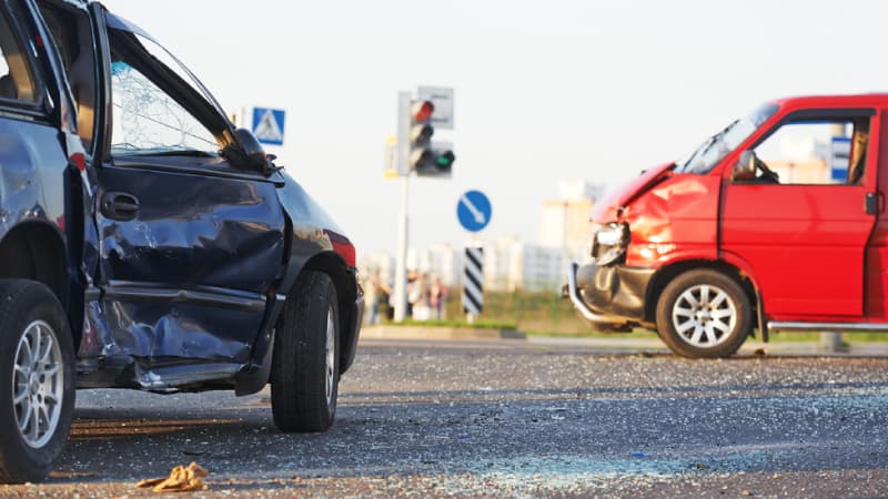 ยานพาหนะทางบก หรือรถในนิยามประกันภัย | รู้ใจประกันภัย