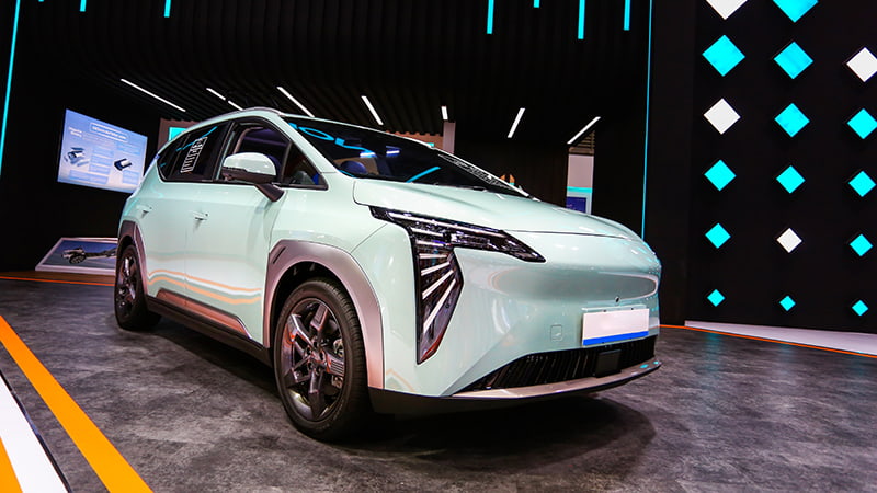 แนะนำ 10 แบรนด์รถยนต์ไฟฟ้า EV ในไทย ที่ไม่ควรพลาด ปี 2026 | รู้ใจประกันรถยนต์ไฟฟ้า