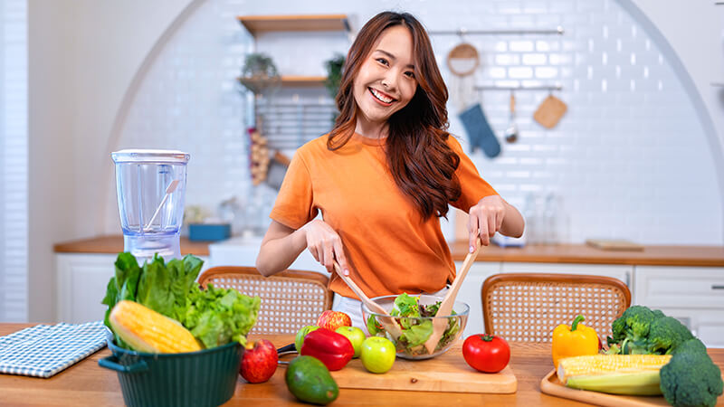 10 ไอเดีย เมนูอาหารเพื่อสุขภาพสำหรับคนงบน้อย | รู้ใจประกันภัย